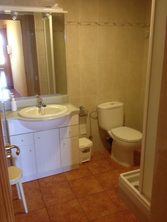 Apartaments La Fabrica Horta de Sant Joan Pokoj fotografie
