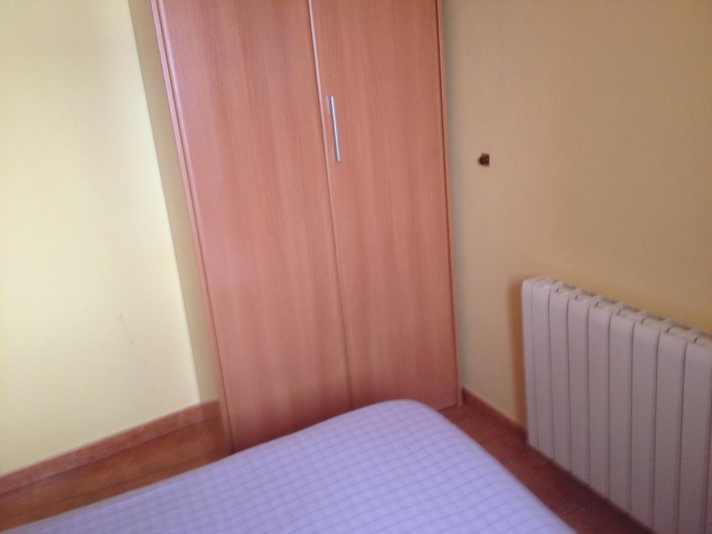 Apartaments La Fabrica Horta de Sant Joan Pokoj fotografie