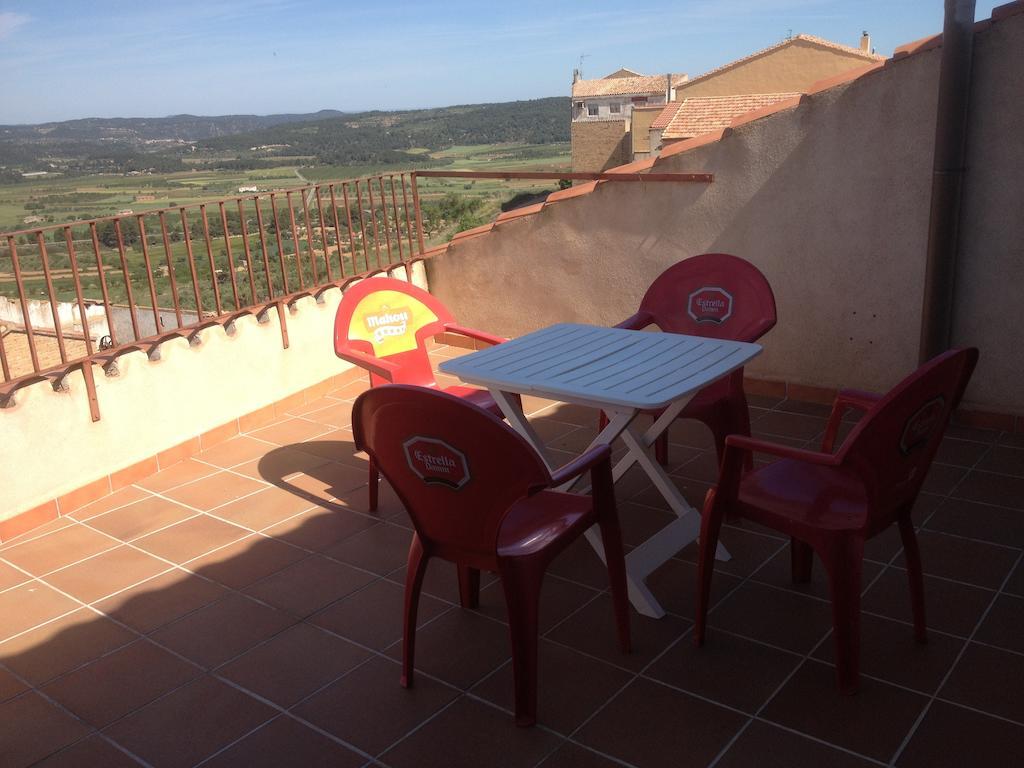 Apartaments La Fabrica Horta de Sant Joan Pokoj fotografie
