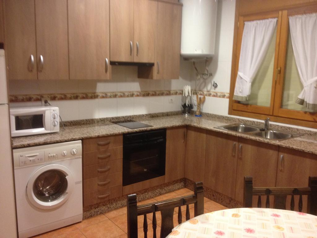 Apartaments La Fabrica Horta de Sant Joan Pokoj fotografie