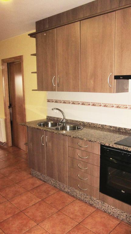 Apartaments La Fabrica Horta de Sant Joan Pokoj fotografie