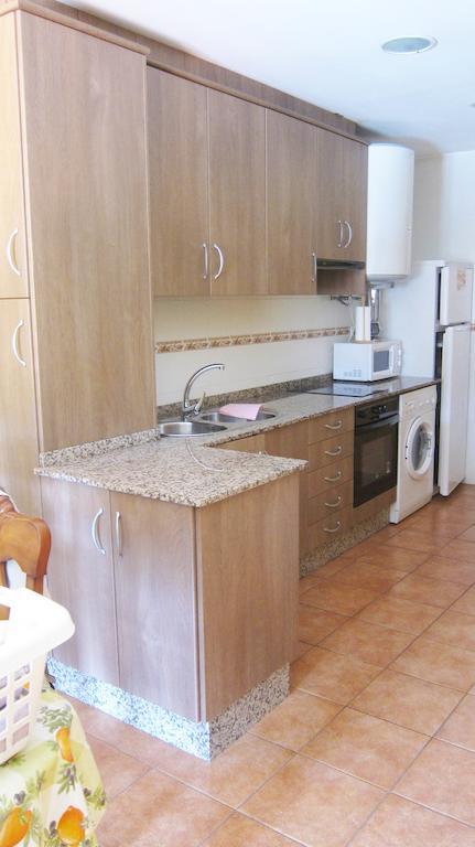 Apartaments La Fabrica Horta de Sant Joan Pokoj fotografie